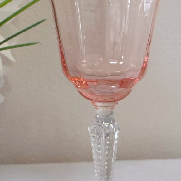 Set of 7 Vintage Pink Cordial Glasses Optical Panel Ridged Stem – Midcentury - Picture 6 of 10
